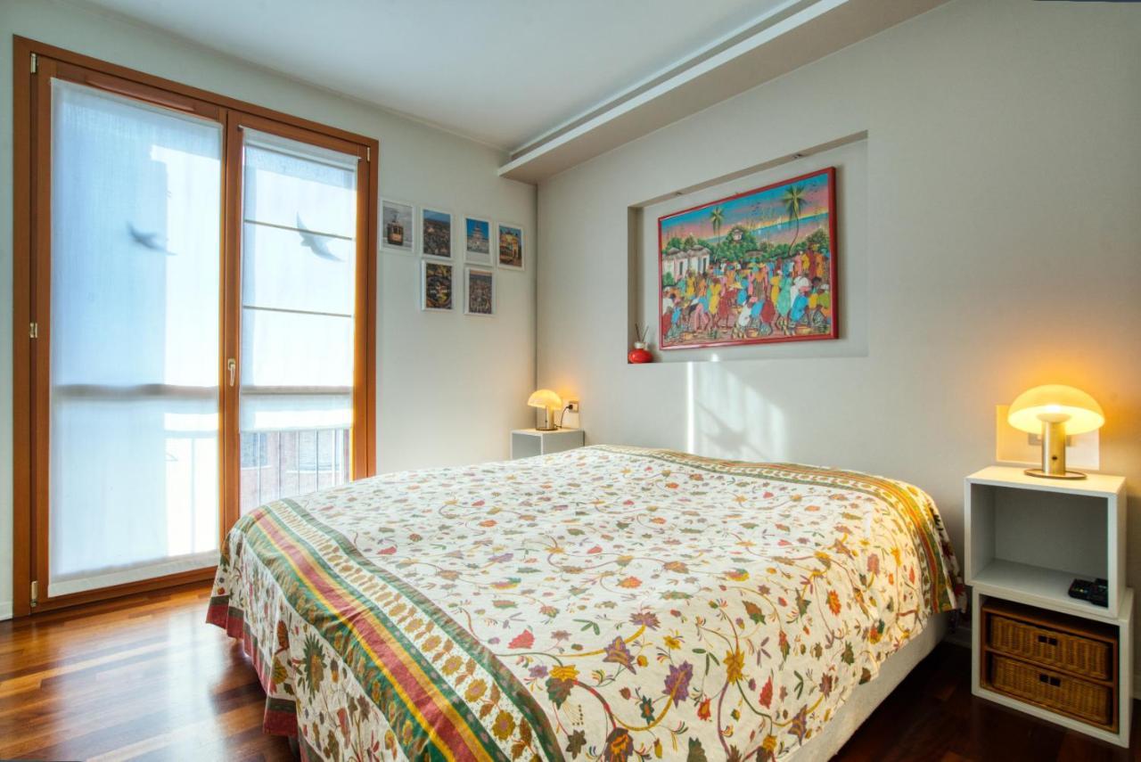 Caseospitali - Casa Di Bibi, Colorato Ed Elegante Bilocale Vicino Al Naviglio Martesana Per 4 Vimodrone Exteriör bild